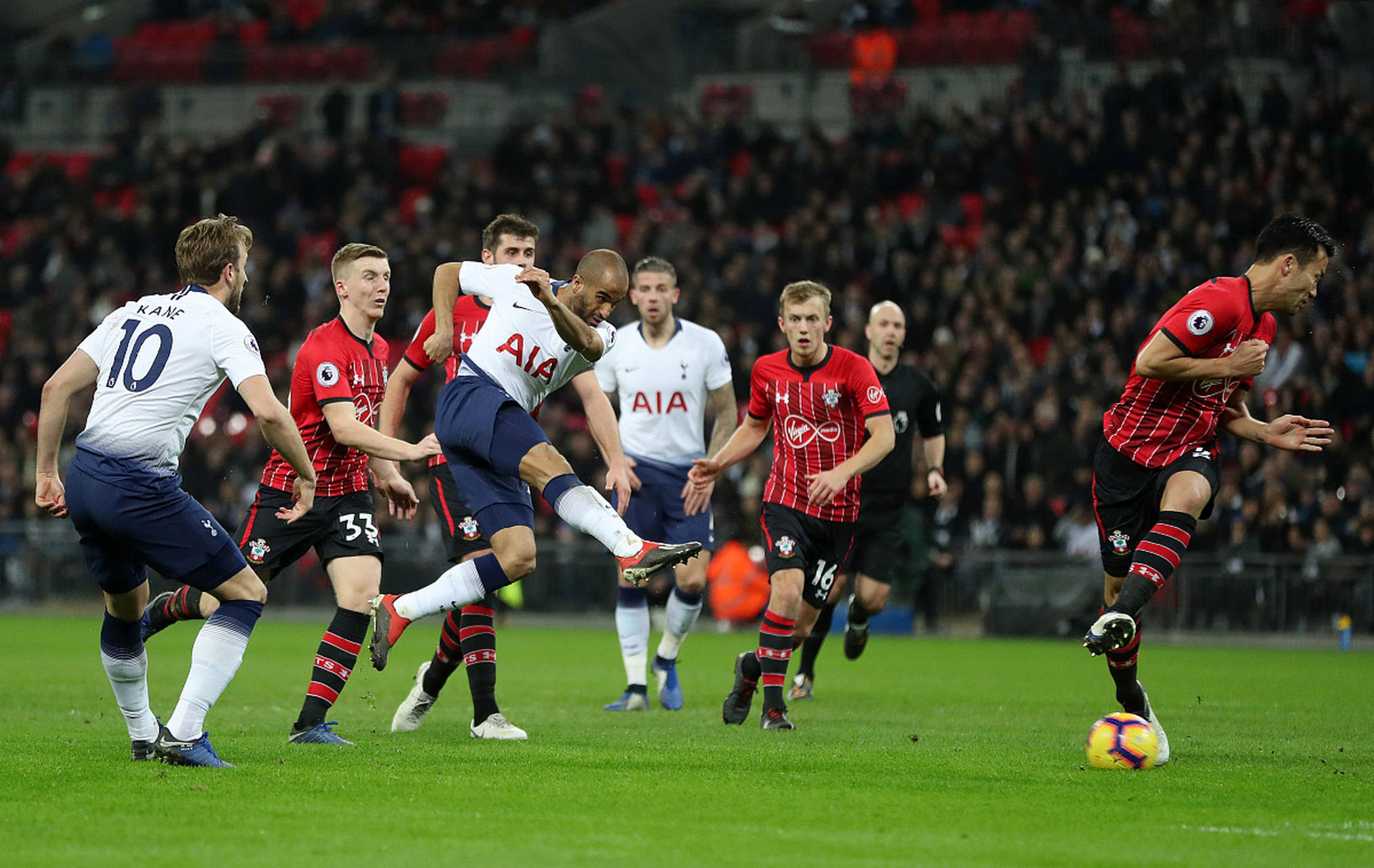 一個樂觀的 一個樂觀的